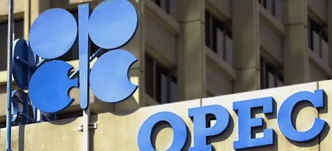 OPEC+ Moves Toward Modest September Output Increase as Oil Producers Weigh Market Stability